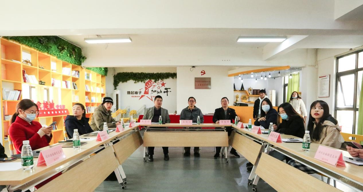 选出百余幅优秀作品！“百年第一” 作品评审会龙岗举行