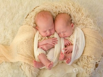 国际最新研究称，同卵双胞胎的基因组不一定完全相同