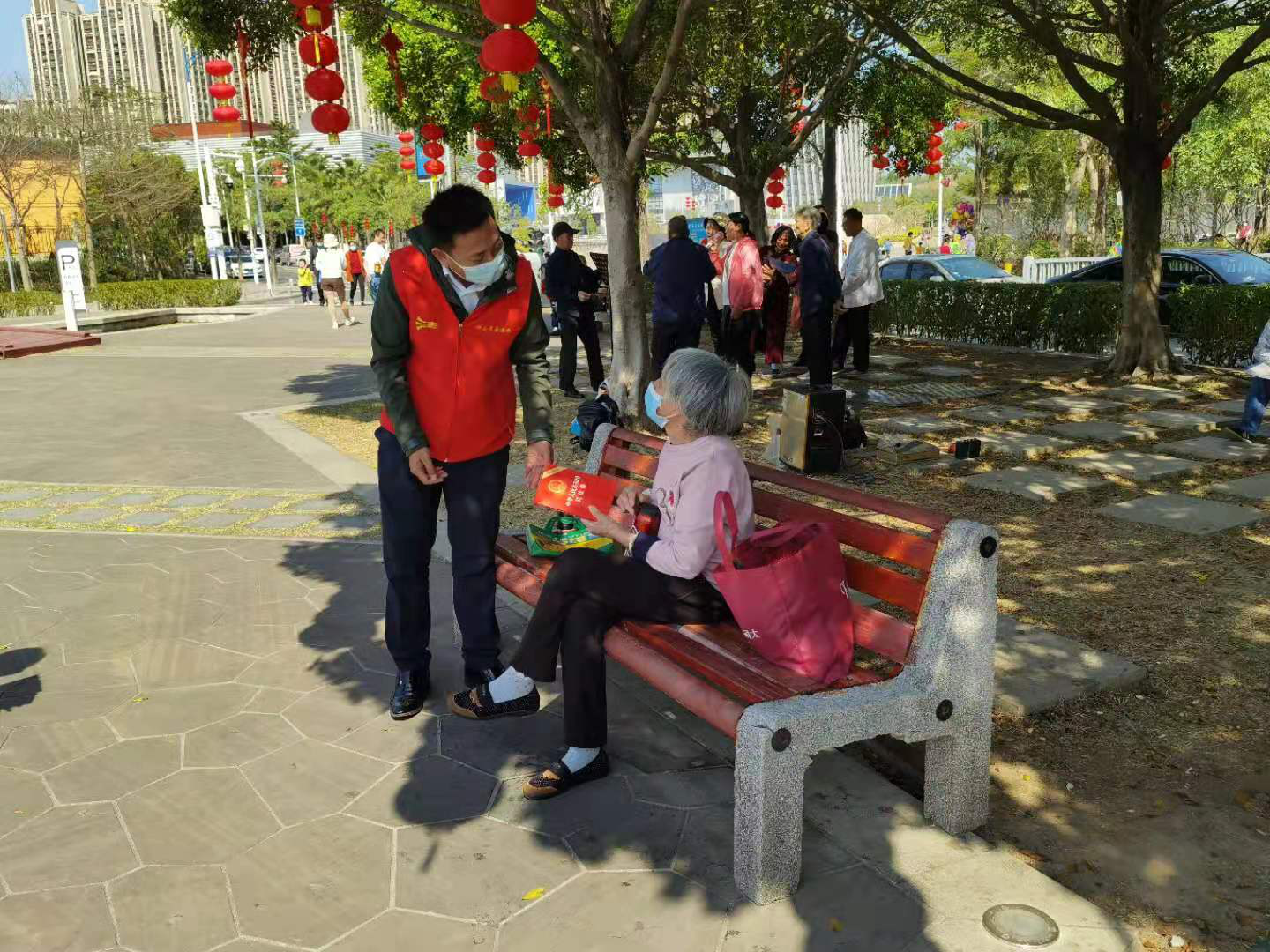 看看坪山区司法行政人怎么过春节