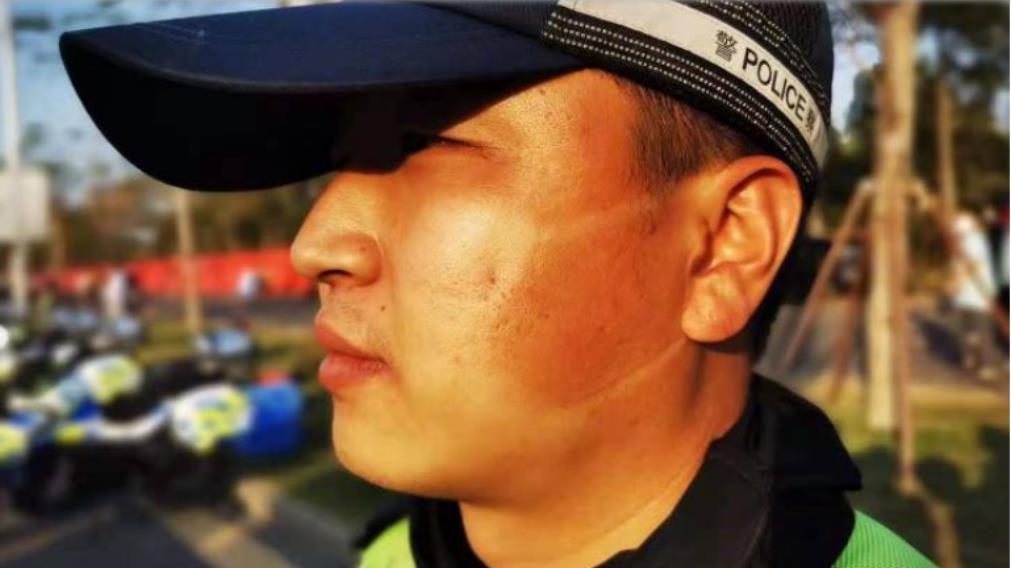 这个口罩让人心疼！