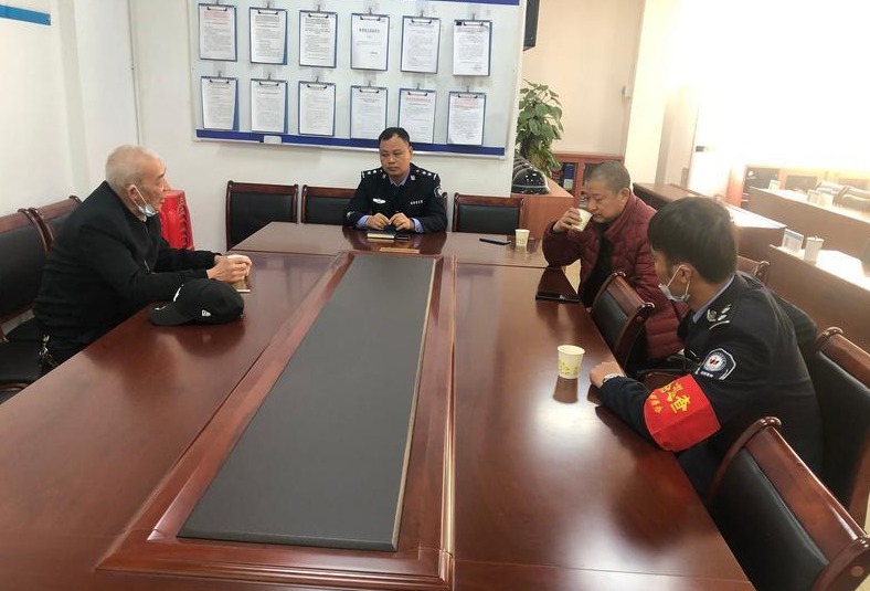 多次讨要400块钱房租押金未果，宝安松岗网格员出手相助半小时追回