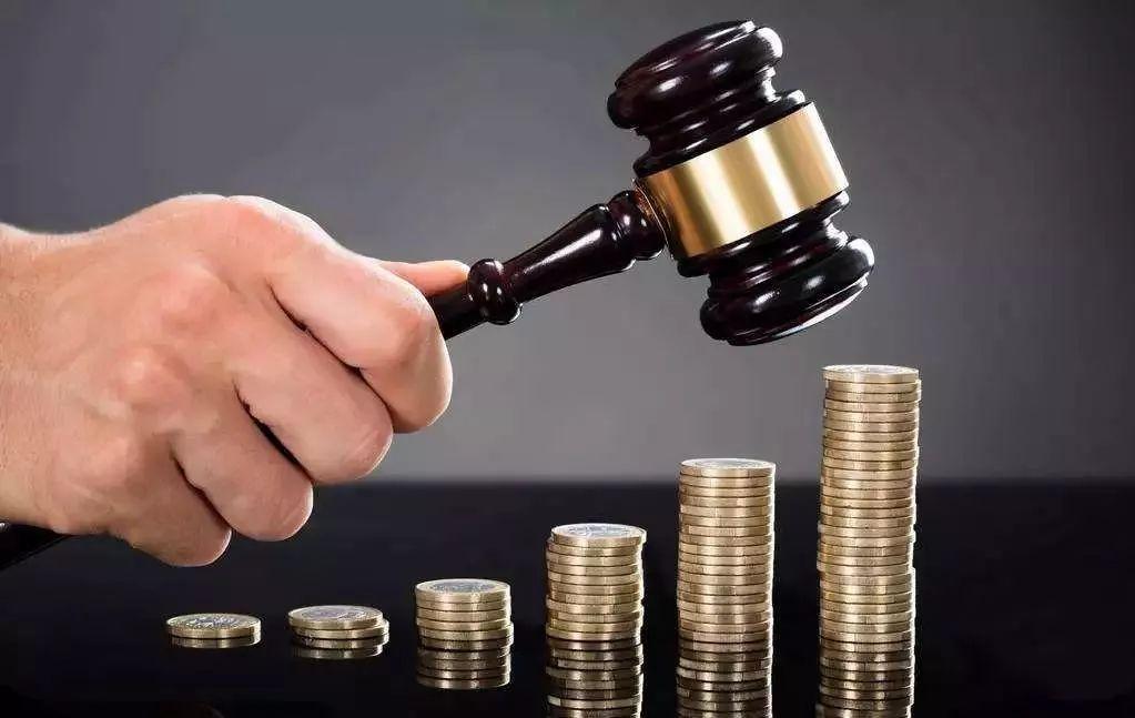 依法从严惩治洗钱违法犯罪，维护金融安全和司法秩序