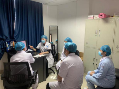 技术过硬，服务到位！  葵涌人民医院眼科诊疗中心成功为80岁老人进行白内障手术