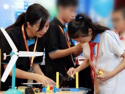 第36届广东省青少年科技创新大赛在江门开幕