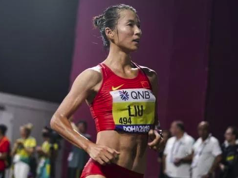骄傲！深圳奥运冠军妈妈再破世界纪录