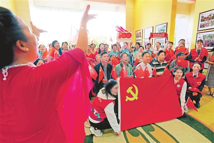 先锋深圳：跟党“一起创业” 先行示范贡献“深圳探索”