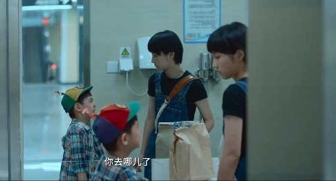 张玲说法 | 电影引出法律问题：父母意外去世，姐姐是否必须抚养弟弟