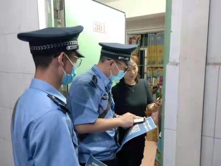 守护居民“钱袋子”，燕罗网格员多举措推广反诈利器