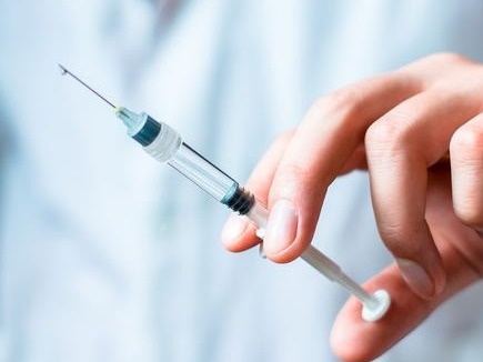 国家卫健委：全国累计报告接种新冠病毒疫苗16734.3万剂次