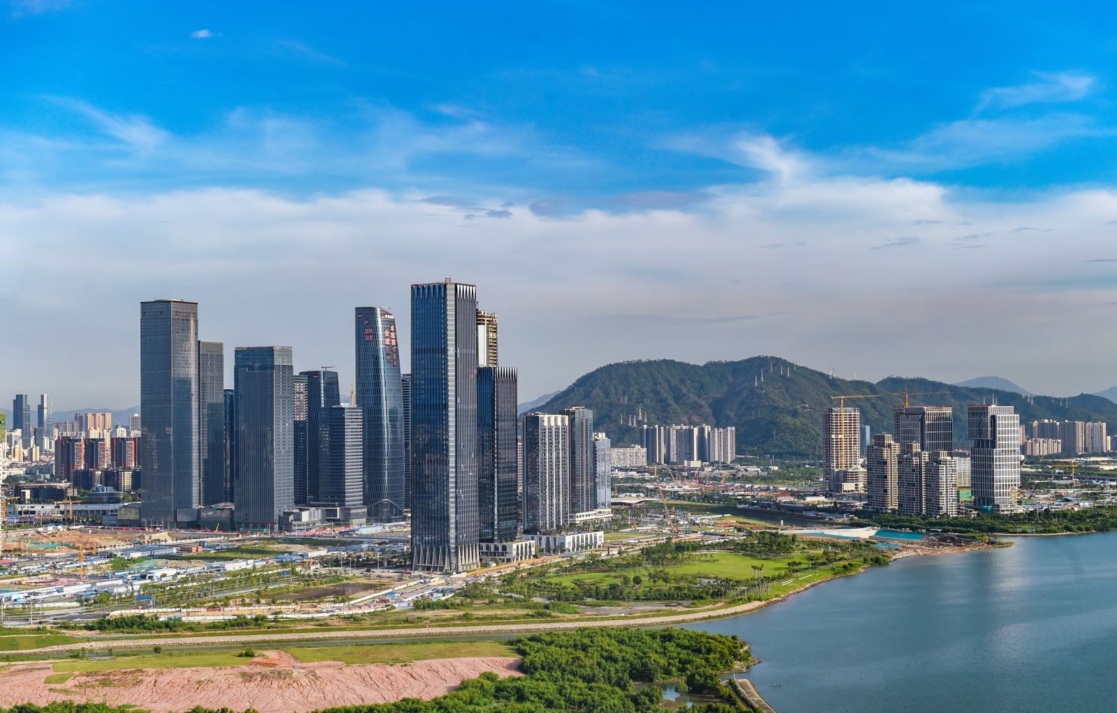 深圳：未来五年经济总量将超4万亿元