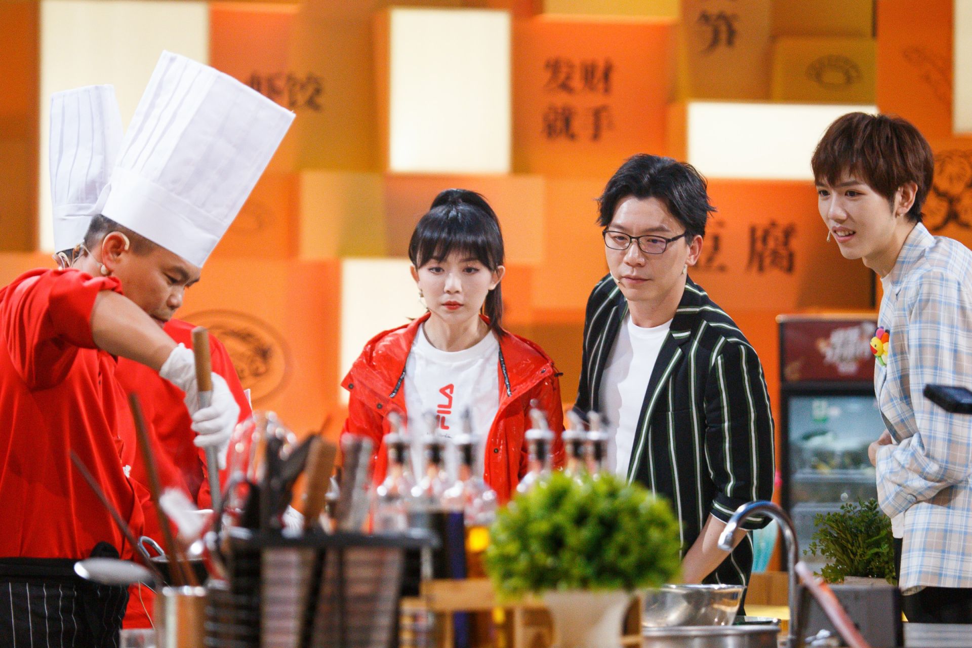 刘芸陈铭携“超级食客”赴宴，两地星厨争夺粤味首季桂冠  