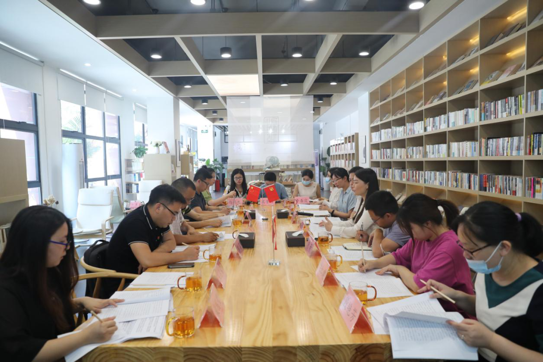 坪山区“两新”组织党组织掀起学习贯彻市第七次党代会精神热潮