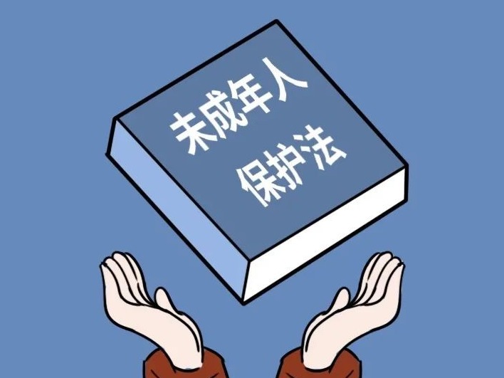 父亲过世母亲改嫁，15岁男孩被欠薪后流浪街头，这时候他们出现了……