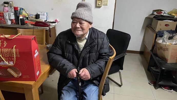 300万房产赠水果摊主，法院作出终审判决：老人被认定为无民事行为能力