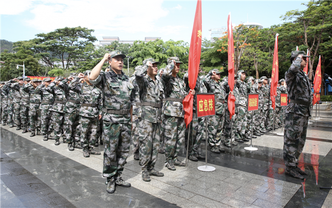 爱党爱国，铸牢使命！184名民兵参加葵涌办事处年度民兵集结整组点验