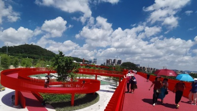 深圳光明不只有乳鸽，还有一座很有特色的网红公园——红桥公园