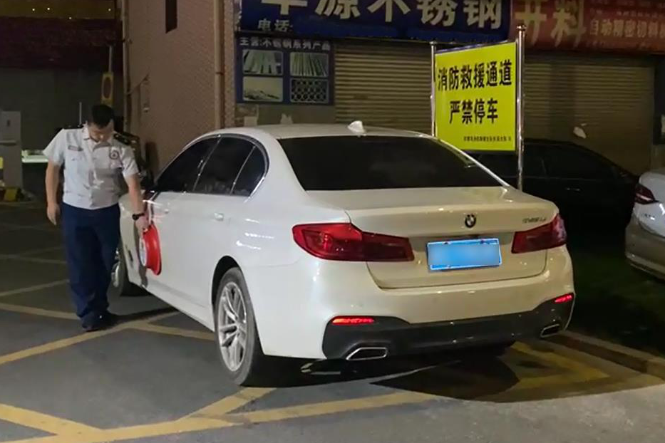 专治各种占用消防车通道！东莞市首个新型电子告知单在长安镇启用