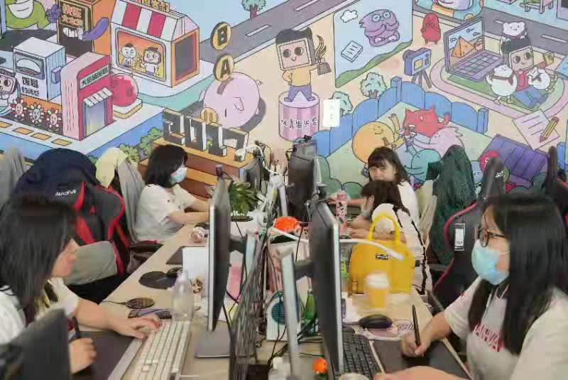 这家深企港青员工近三成 港籍员工国际化思维深受欢迎