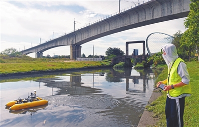 一部手机可监测水质 中山市建成259个河涌水质自动监测设施