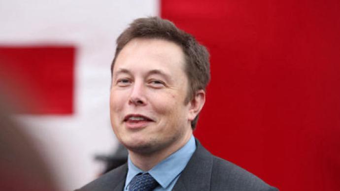 由于担心会给环境带来负担，特斯拉暂停使用比特币购买汽车