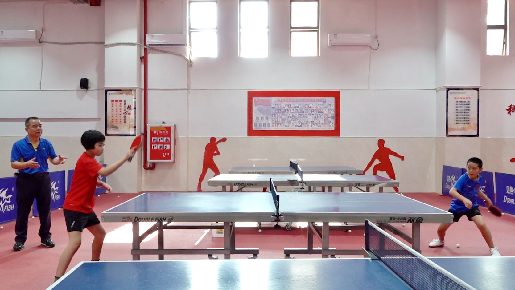 好好学习｜深圳这所小学诞生两位“10后”乒乓小国手，来看看未来的“大魔王“是怎么炼成的？