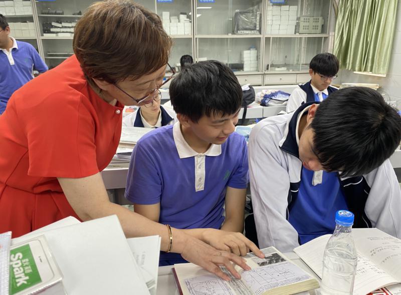 班主任“送考日记” | 要相信幸运藏在努力里，静待花开享受过程
