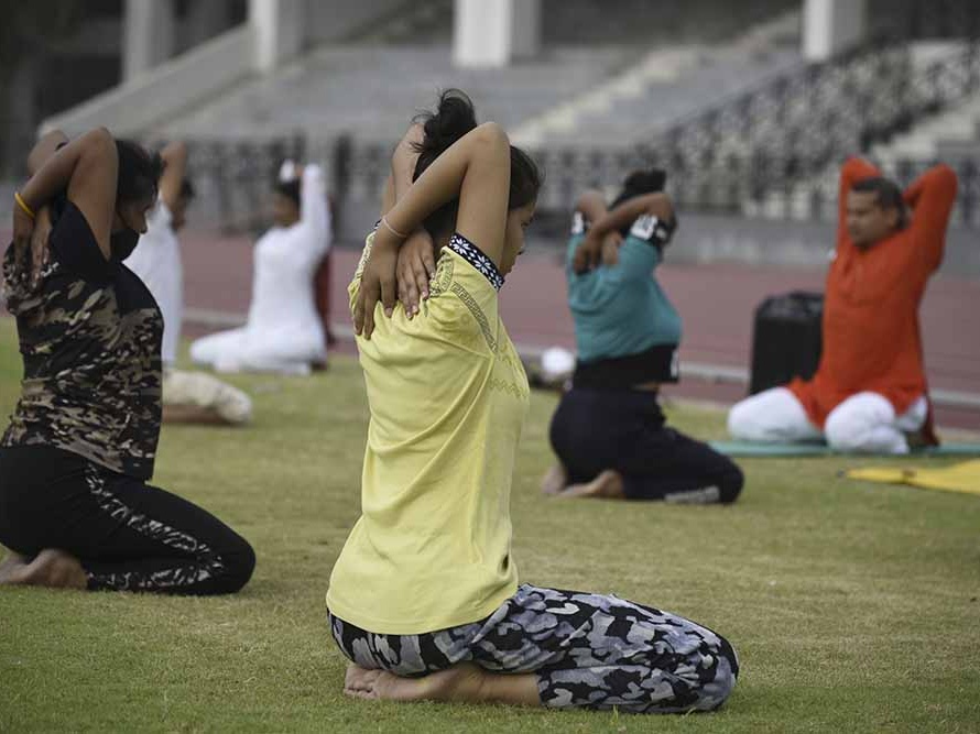 印度推出瑜伽应用软件，莫迪称瑜伽是“全球抗疫一线希望”