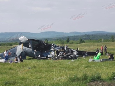 俄罗斯一飞机发生硬着陆，致7人死亡