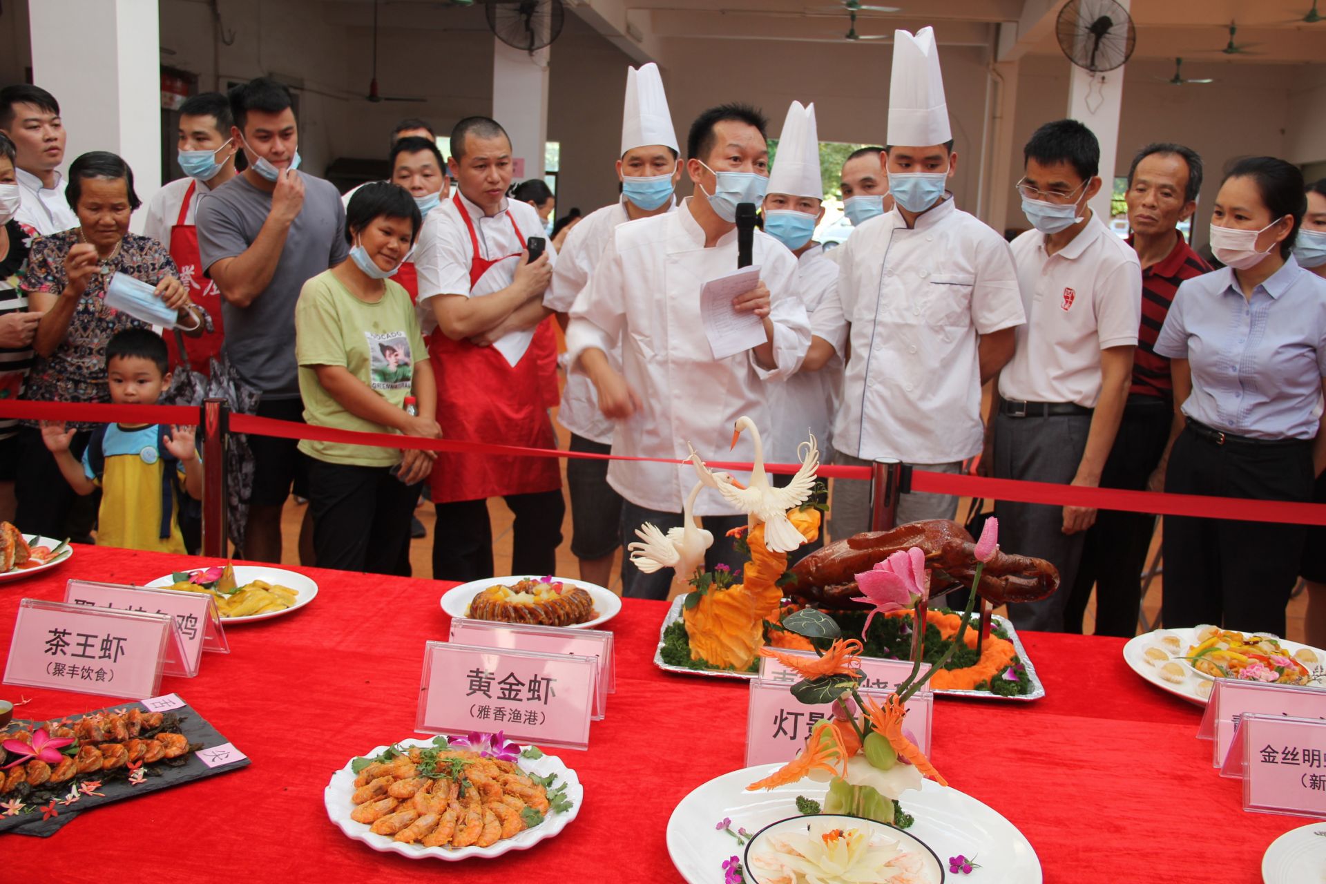 “粤菜师傅”亮绝活！东莞市道滘镇30名大厨同台拼技