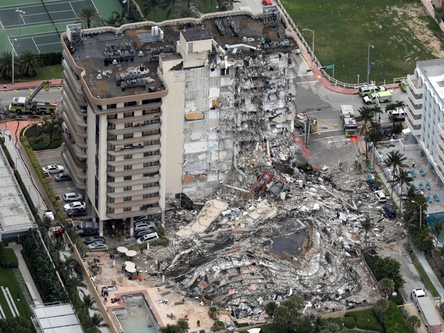 美国迈阿密公寓垮塌已造成4死159失踪，搜救工作仍在进行