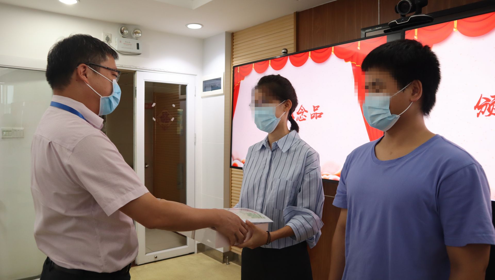 付出总有回报，努力就会开花！广州市社会福利院4名学童考上了本科