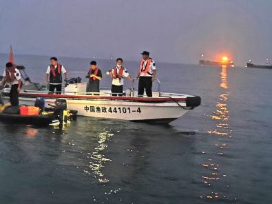 深圳东部海域打响“蓝盾”行动，休渔执法再查三无船舶