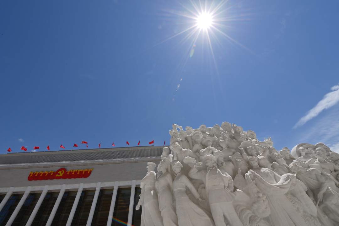 火爆！中国共产党历史展览馆开放头4天 门票已预约一空