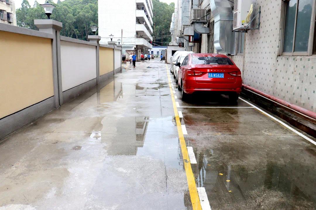 我为群众办实事｜福城利用闲置区域改造共享停车场，缓解周边“停车难”问题