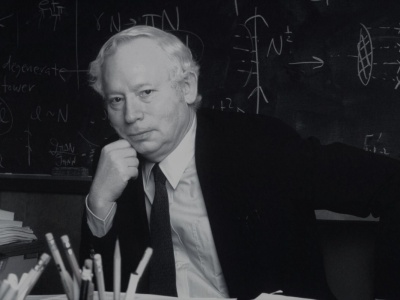 88岁诺奖得主物理学大师温伯格去世，生前求索宇宙终极理论