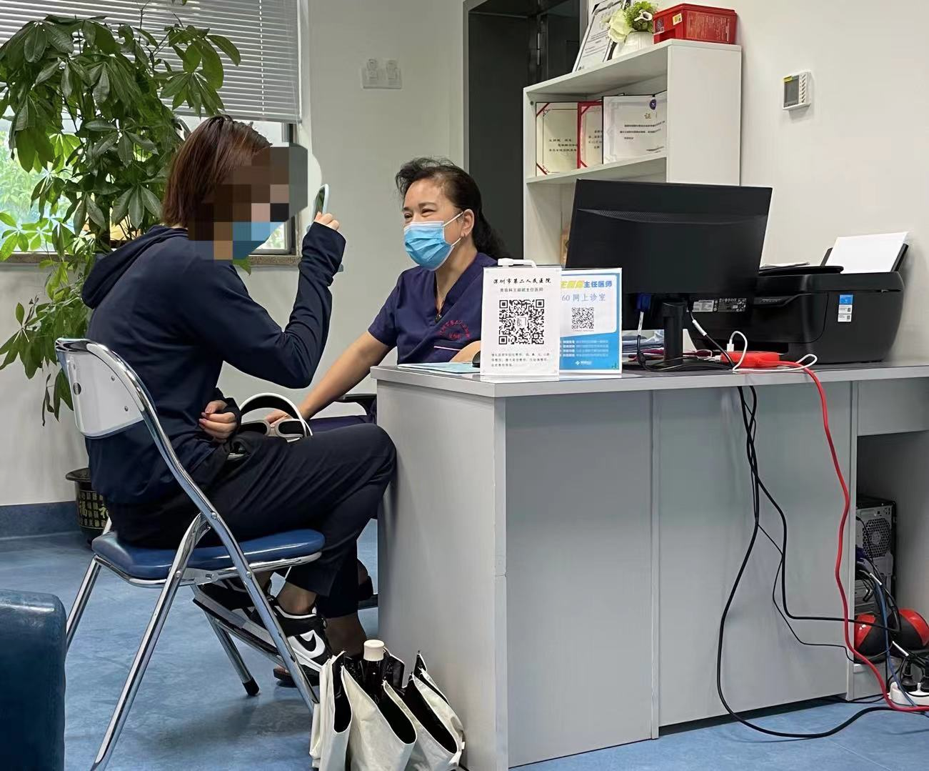 深圳暑假迎准大学生医美潮，医美为何能成为青少年消费热点？