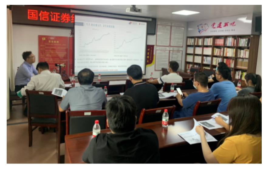 大鹏办事处列“增收推荐清单”股份合作公司“照单点菜”