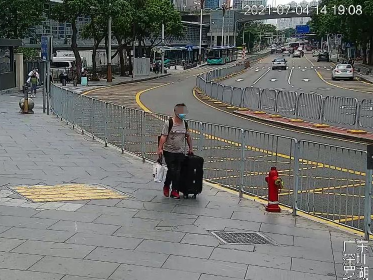 男子发朋友圈要轻生，民警一小时找回