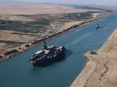 解除扣押 “长赐”号货轮将于7日离开苏伊士运河