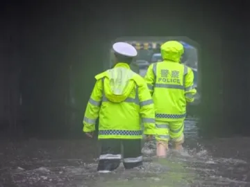 河南新乡遭遇暴雨：牧野站2小时降水267.4毫米