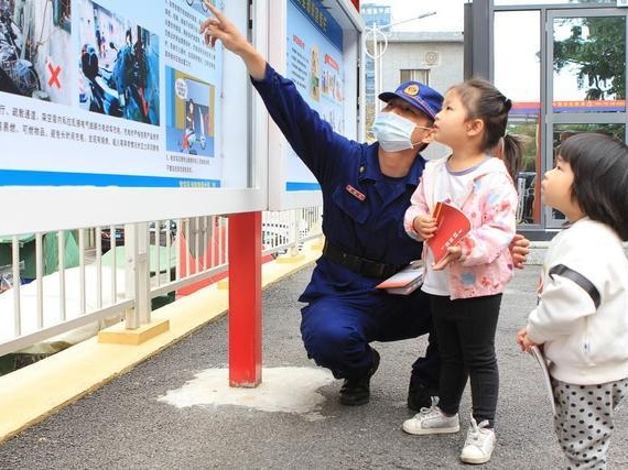 打造400余个社区级应急消防科教基地！“红马甲”加入深圳消防队伍