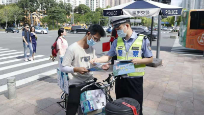 8月1日深圳电动自行车新规执行，罚款200元不如买个头盔