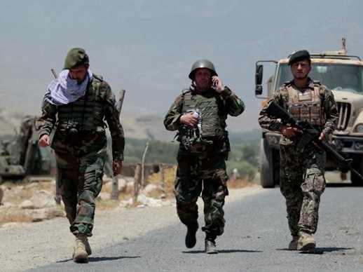 塔利班武装包围阿富汗中部城市加兹尼，与政府军激战坎大哈