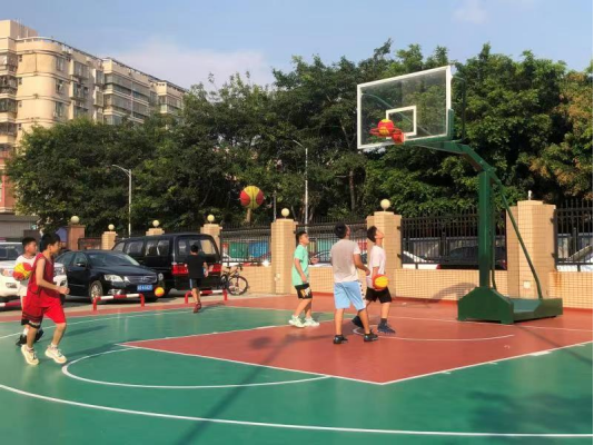 休闲运动好去处，葵丰社区青少年暑期篮球公益培训开班啦！