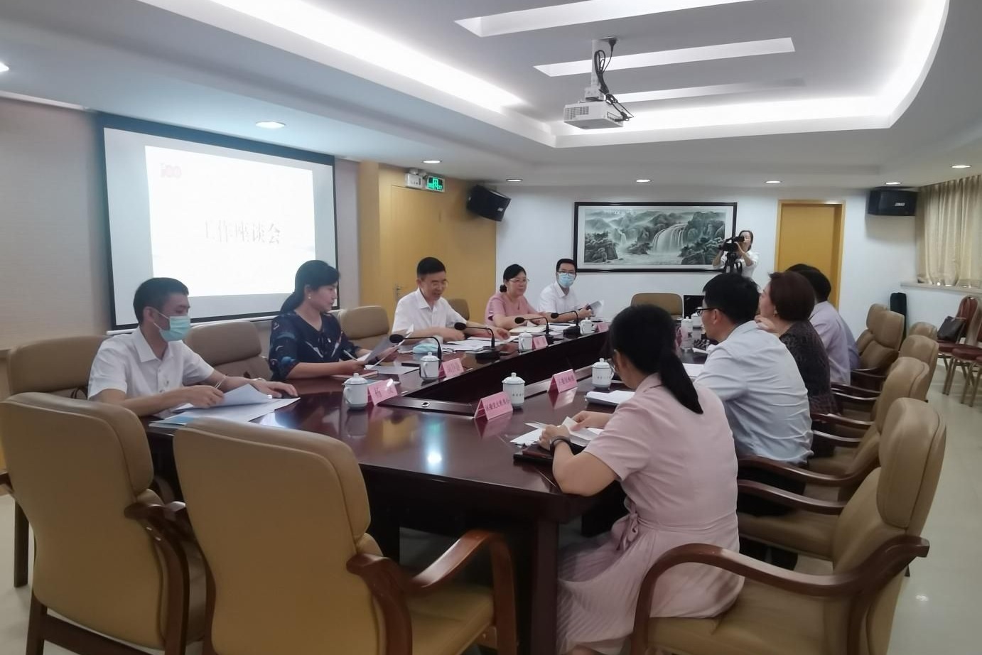 努力提升社区治理水平！市委党史学习教育第二巡回指导组走进布吉龙岭社区
