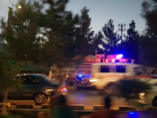 外媒：喀布尔机场东门附近发生枪击