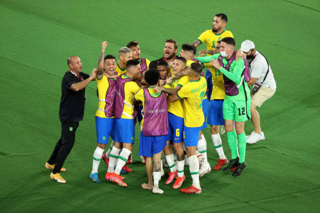 2-1绝杀西班牙！巴西国奥卫冕摘金