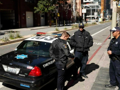 美国旧金山120名警察欲辞职反对强制打疫苗