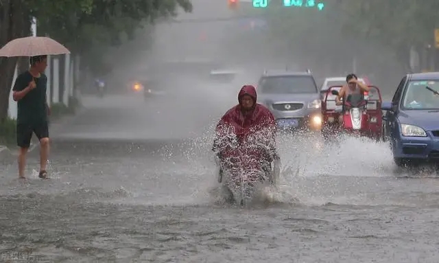湖北宜昌气象灾害(暴雨)应急响应提升至Ⅱ级