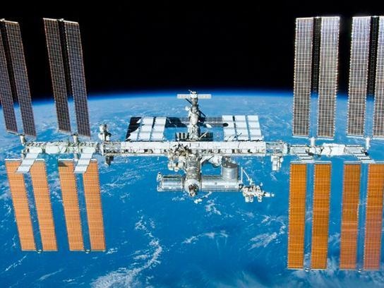 国际空间站“曙光”号太空舱发现裂缝